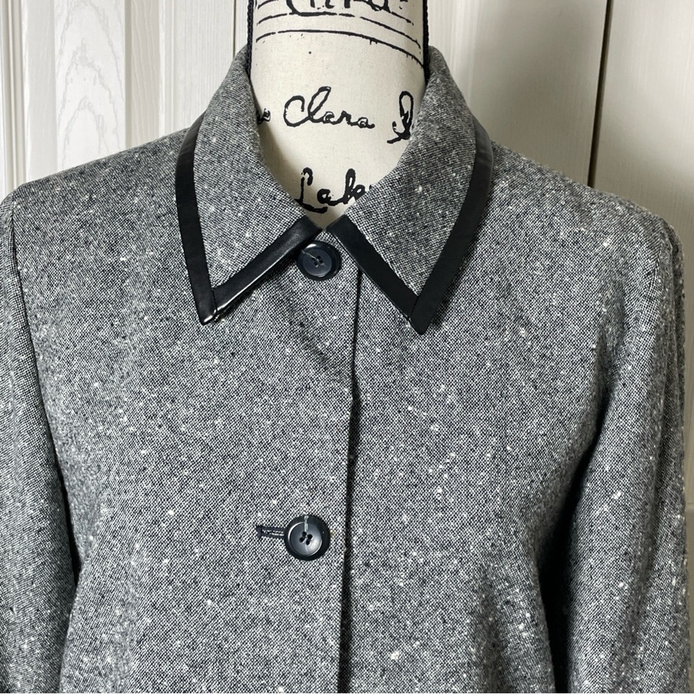 Pendleton Women’s Size 12P Three Button Virgin Wo… - image 2